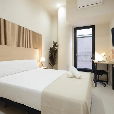 Constitucion 아파트호텔 그라나다