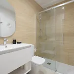 Constitucion 3* Гранада